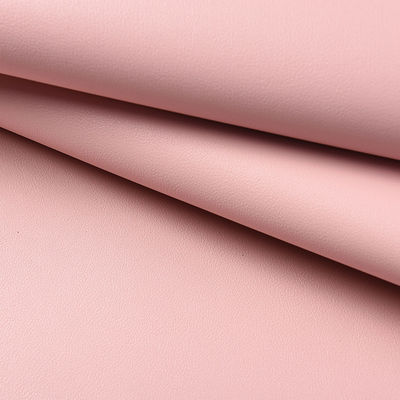 ผิวหนัง PVC ที่หลากหลายสําหรับกระเป๋า ผ้าผิวหนัง Nappa ที่กันไฟ