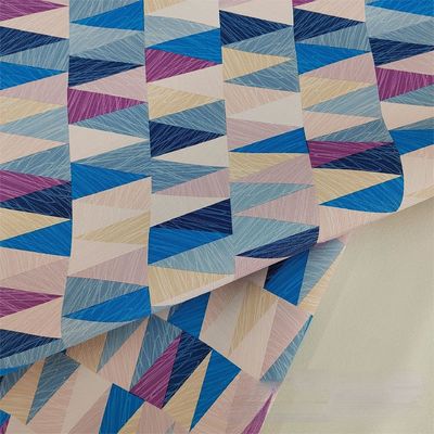 0.8 มม สีดีไซน์กณิตศาสตร์ PVCหนังสําหรับกระเป๋าถือ กระเป๋าบรรจุกล่องโทรศัพท์