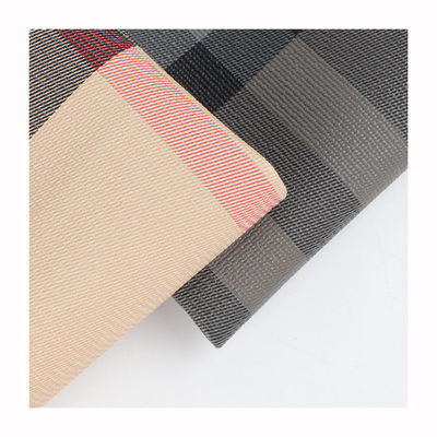 ผ้าใบคลาสสิค Plaid พิมพ์หนังปลอม สําหรับกระเป๋าผ้าผ้าใบผิวหนังสังเคราะห์ PVC