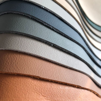 โซฟาระดับสูง ผิวหนังไมโครไฟเบอร์ รีไซเคิล ผิวหนังวัวลอกลอก