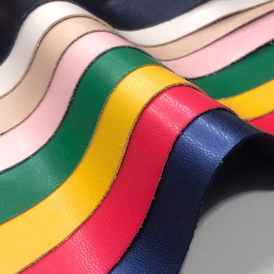 วัสดุผนังปลอมตามสั่ง ผนังแกะไมโครไฟเบอร์