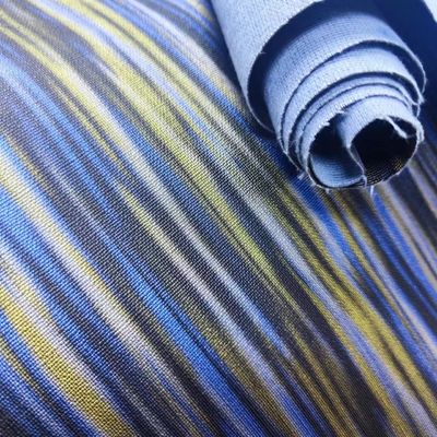 พีวีซีพีอาร์ลีพิมพ์หนังสังเคราะห์สําหรับกระเป๋า โน๊ตบุ๊ก โทรศัพท์ เปลือกโต๊ะ Mat ผ้าหนังเทียม