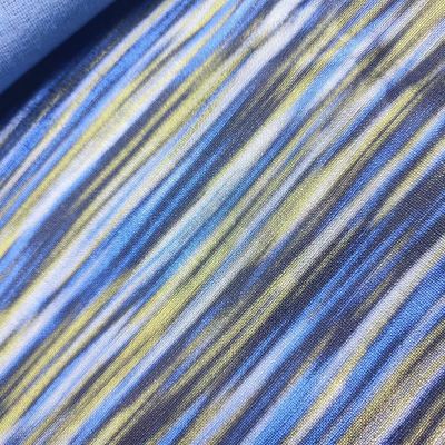 พีวีซีพีอาร์ลีพิมพ์หนังสังเคราะห์สําหรับกระเป๋า โน๊ตบุ๊ก โทรศัพท์ เปลือกโต๊ะ Mat ผ้าหนังเทียม