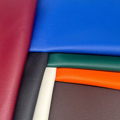 โรงงานขายส่ง PVC 0.6 มม. ลายลิ้นจี่ หนังเทียมอัดลาย หนังสังเคราะห์สำหรับเบาะรถยนต์ กระเป๋า เท้าตกแต่ง