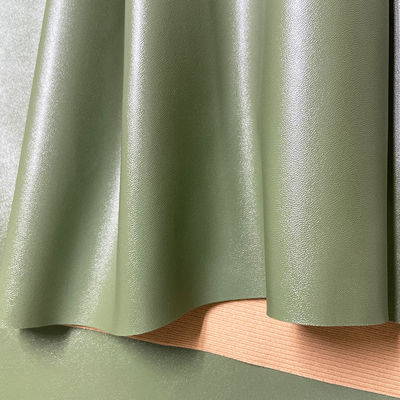 0.7mm ความหนา 54/55" ความกว้าง 140cm ความกว้าง PUหนังสังเคราะห์หนังเท็จสําหรับกระเป๋ากระเป๋าเงิน เข็มขัด