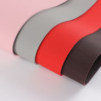 เนื้อหนัง PVC กันลมแบบเพชร ไม่เลื่อน เนื้อหนังเท็จสําหรับกระเป๋าและเฟอร์นิเจอร์