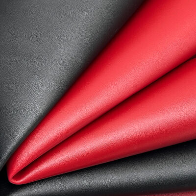 พีวีซีแกะเมล็ด ใบหน้าคู่หนังสังเคราะห์หนังเทียม ผืนยืดกันน้ํา สําหรับกระเป๋า ผ้าปูตาราง เข็มขัดตกแต่ง