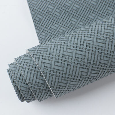 พีวีซี เนื้อแบบหนังสังเคราะห์ประดิษฐ์สําหรับกระเป๋า กระเป๋าบรรจุกล่อง โซฟา เก้าอี้ เข็มขัด วัสดุผ้าหนังเทียม