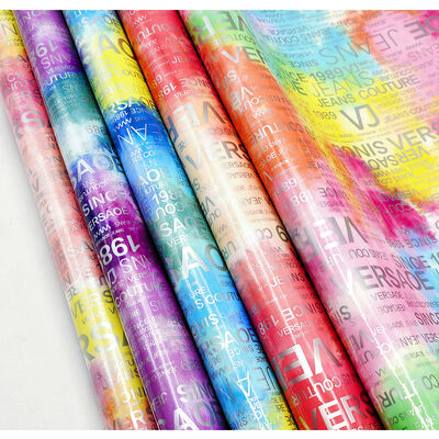 PU Rainbow Letter Print Magazin Design สิวสังเคราะห์ กันน้ํา เนื้อหนังเทียม สําหรับกระเป๋าเดินทาง เฟอร์นิเจอร์เครื่องสําอาง/โซฟา