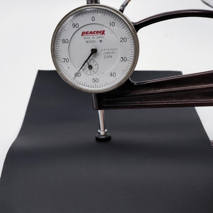 ผิวหนังพีวีซีสําหรับครอบเก้าอี้รถยนต์ ทนต่อการบดน้ํา 54" 12