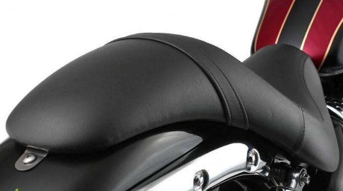 หนังเทียม PVC ทนต่อการขัดถูสำหรับหุ้มเบาะรถยนต์ 15