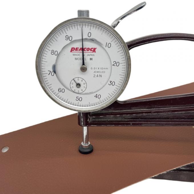 PVC ผิวหนังที่ทนทานต่อการบด สําหรับเก้าอี้รถ 10